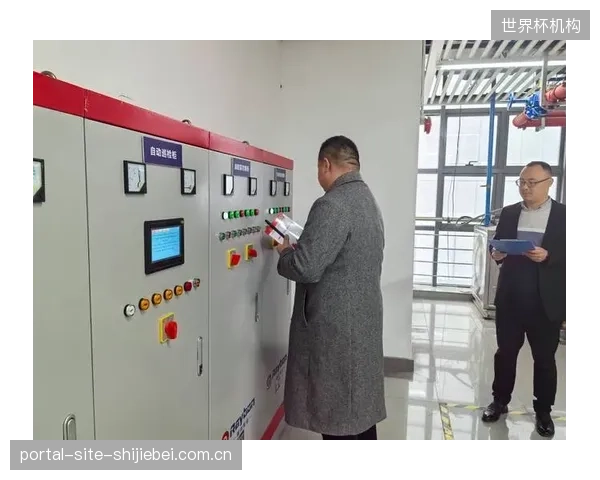 尽管系统更高效,但流体力学管路控制的复杂性,使得相关消防人员的专业培训时数平均增加了25% 尽管系统更高效,但流体力学管路控制的复杂性,使得相关消防人员的专业培训时数平均增加了25%